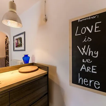 Itaca To Explorers In Semesterbostad *