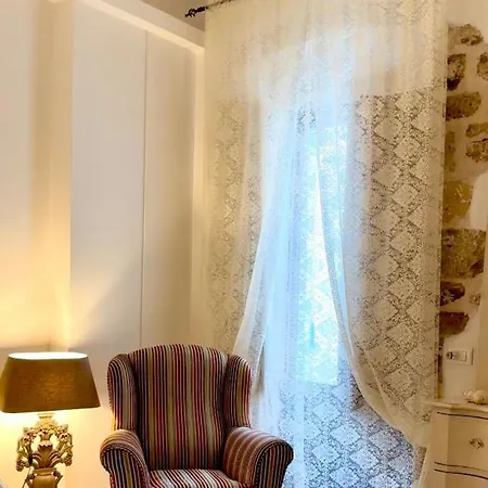 Itaca To Explorers In Holiday home