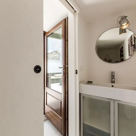 Itaca To Explorers In Holiday home *